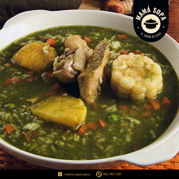 Aguadito, sopa verde con verduras, arroz y pollo